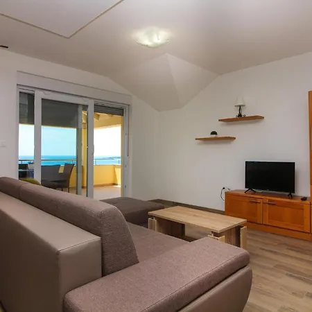 Apartmán In 38392 Primošten